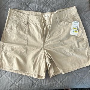 Khaki shorts